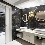 Camemi Villa *
